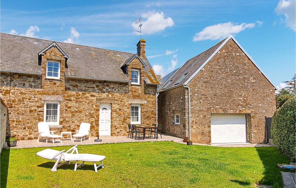 Meublé de vacances créances 50