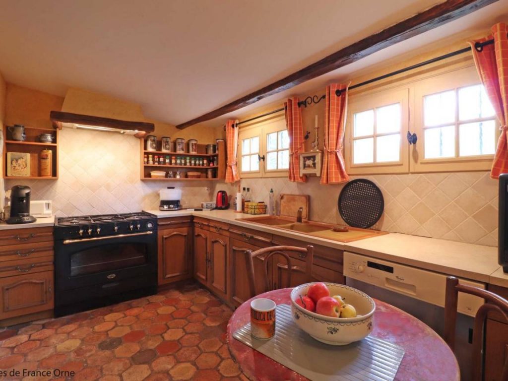 Gîte 3 pièces à Saint Pierre des Loges, 6 pers