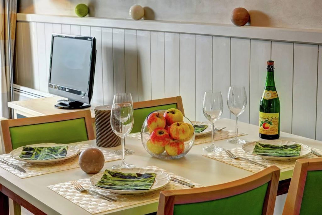 studio pour 2 personnes avec canapé-lit